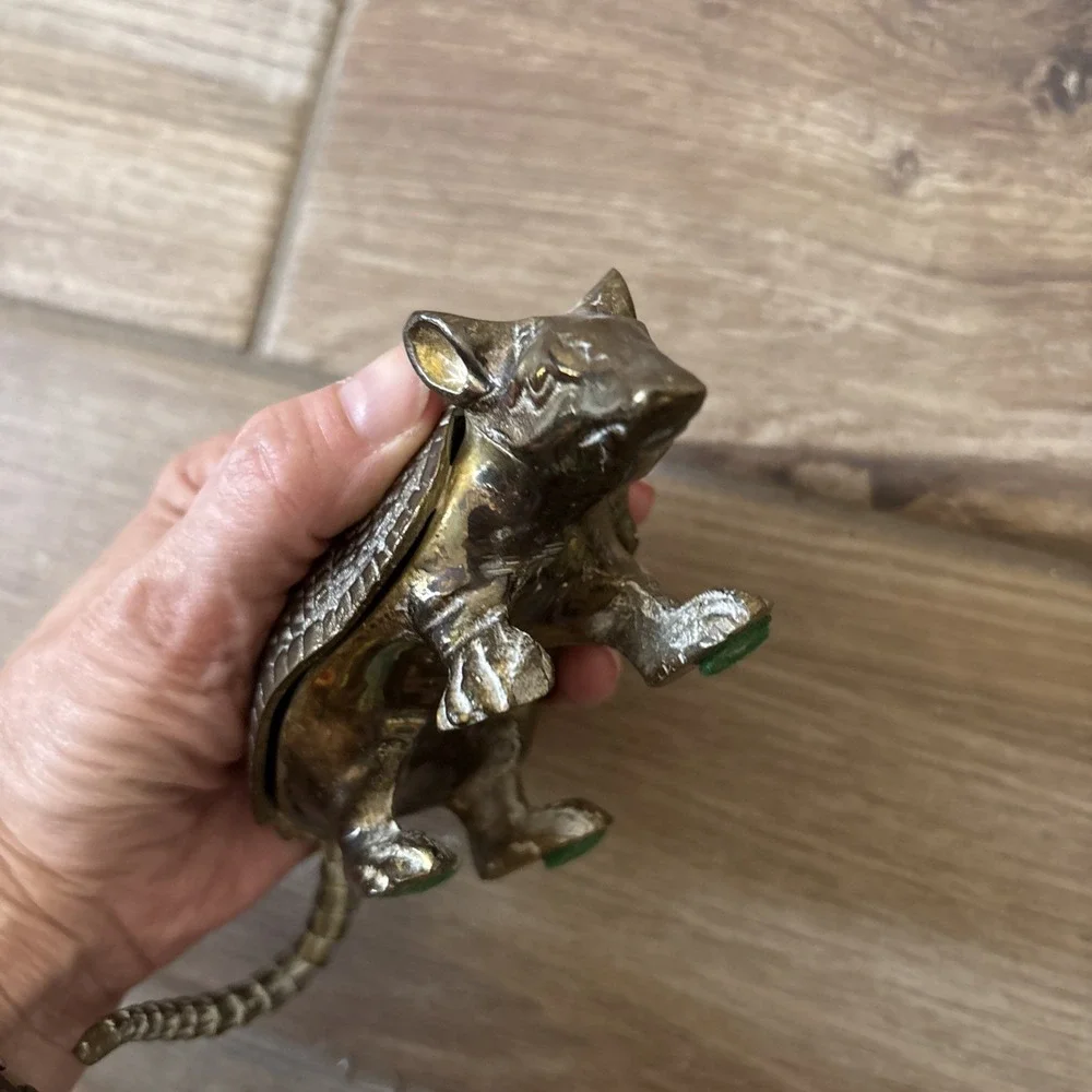 Rare Vintage Solid Brass Armadillo Figurine 7